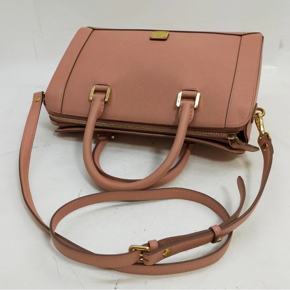 Authentic MCM Hand Bag  Pink Leather Crossbody purse - Picture 4 of 9